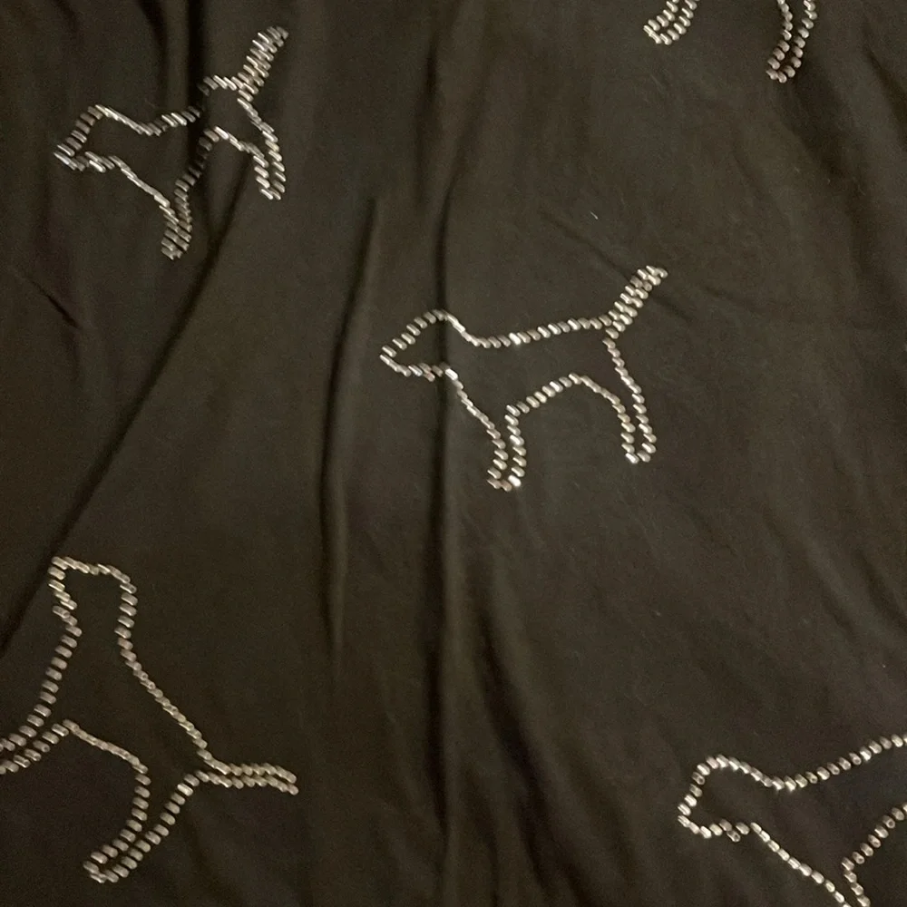 Pink - Picture 3 of 3